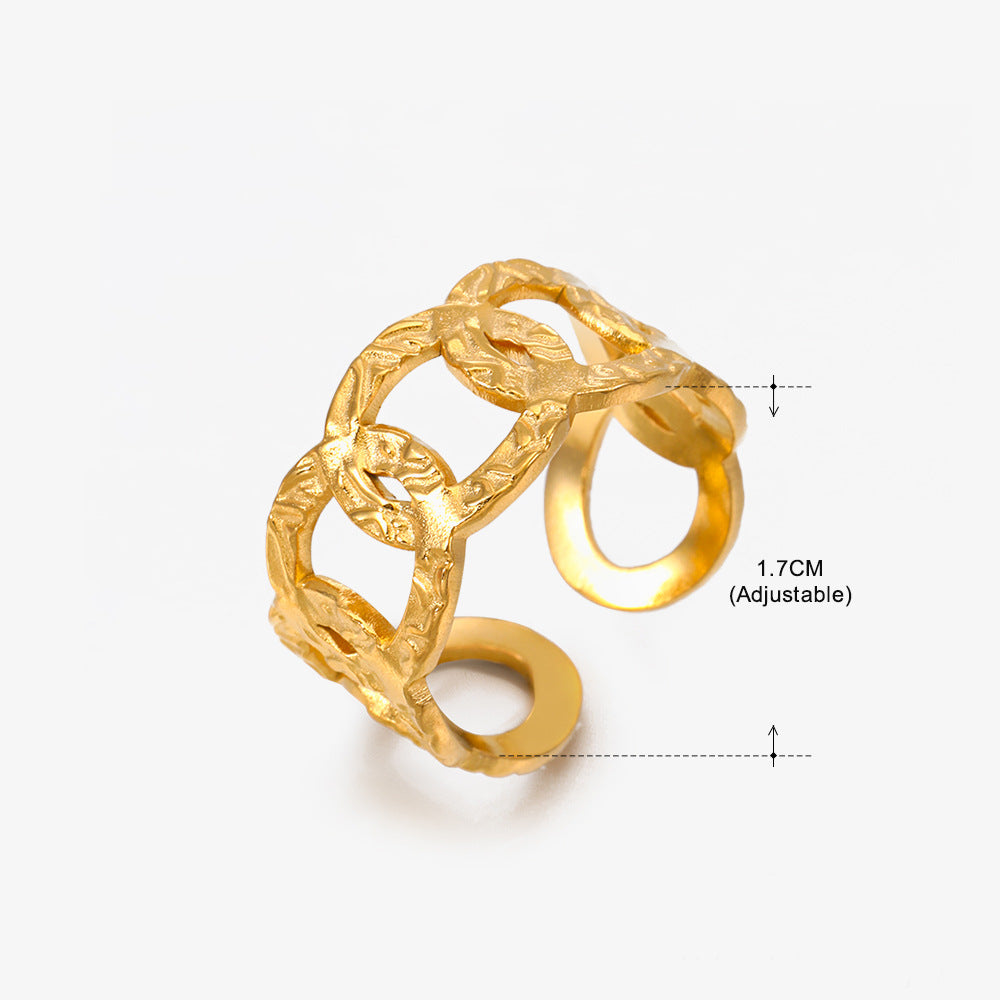 The Laurel Ring