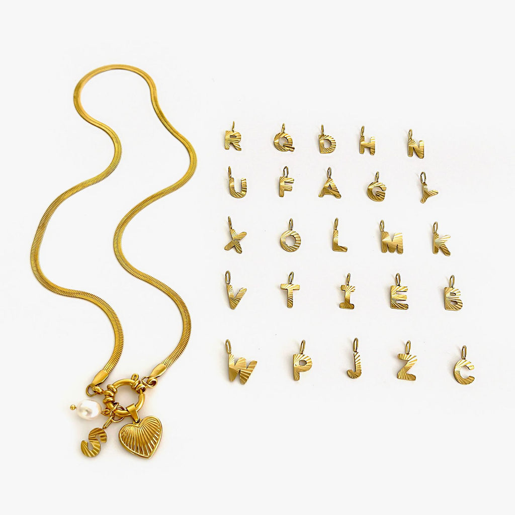 The Signature Pearl Necklace
