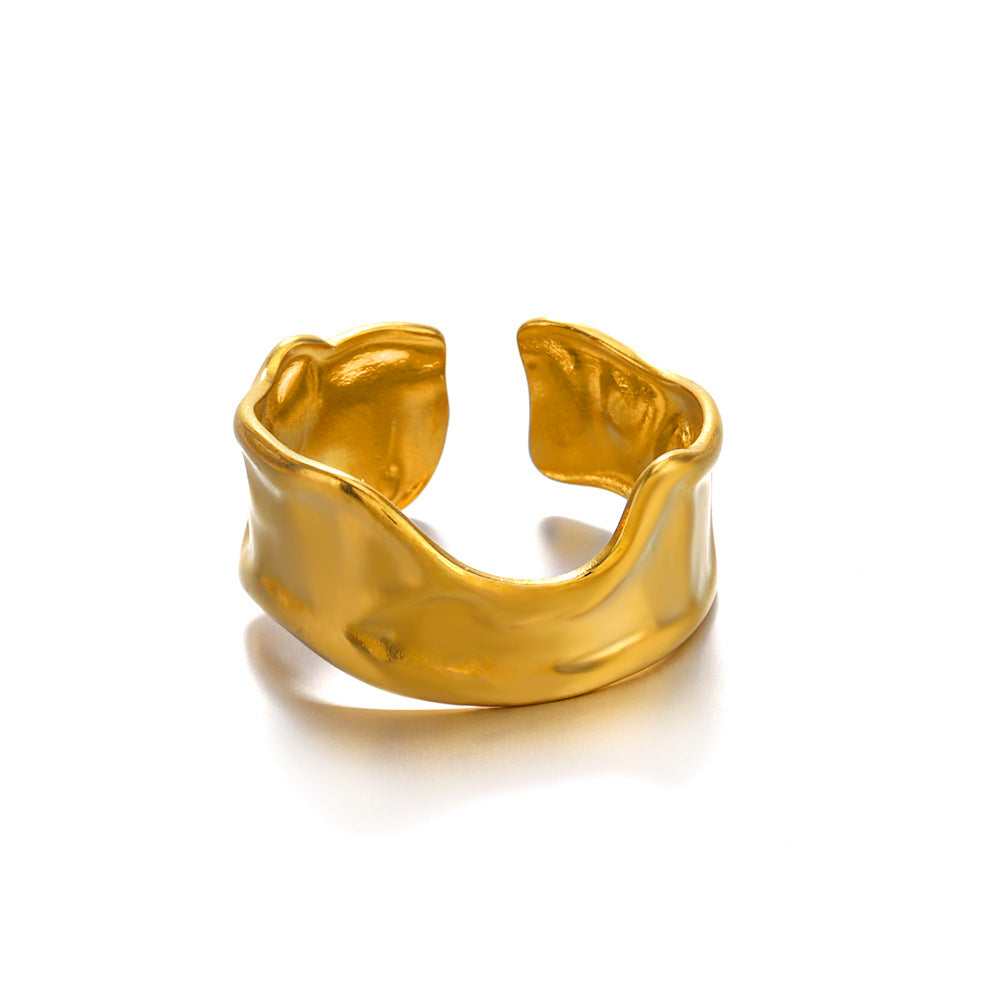 The Laurel Ring