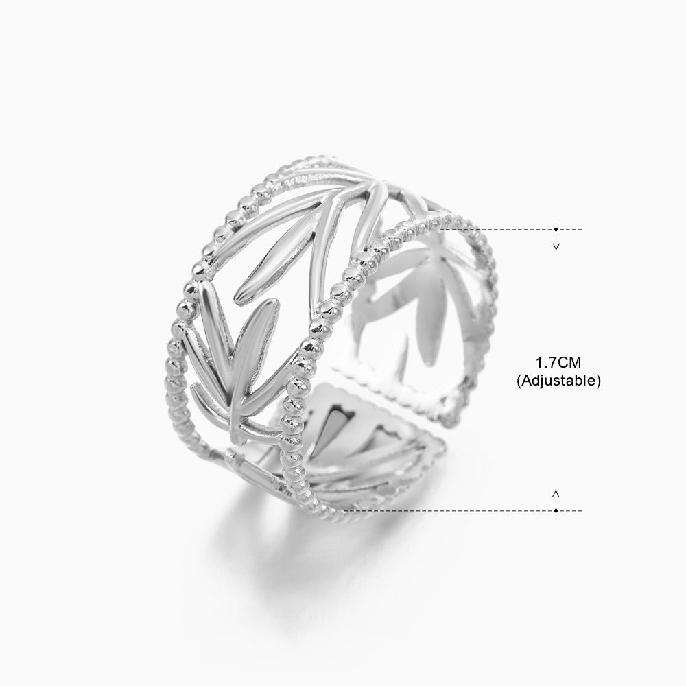 The Laurel Ring