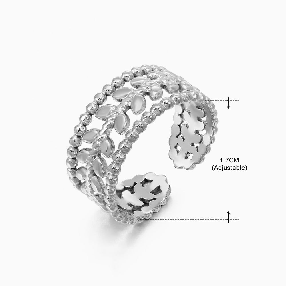 The Laurel Ring