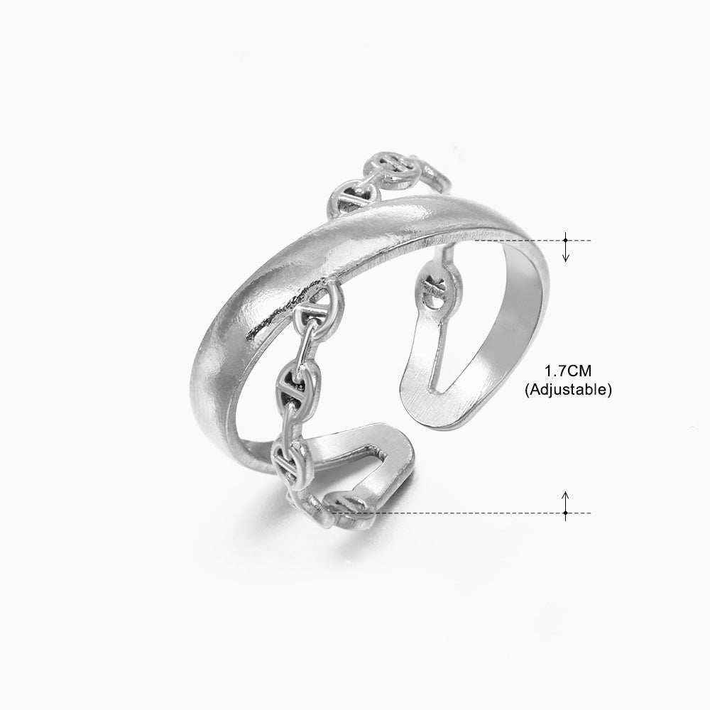 The Laurel Ring