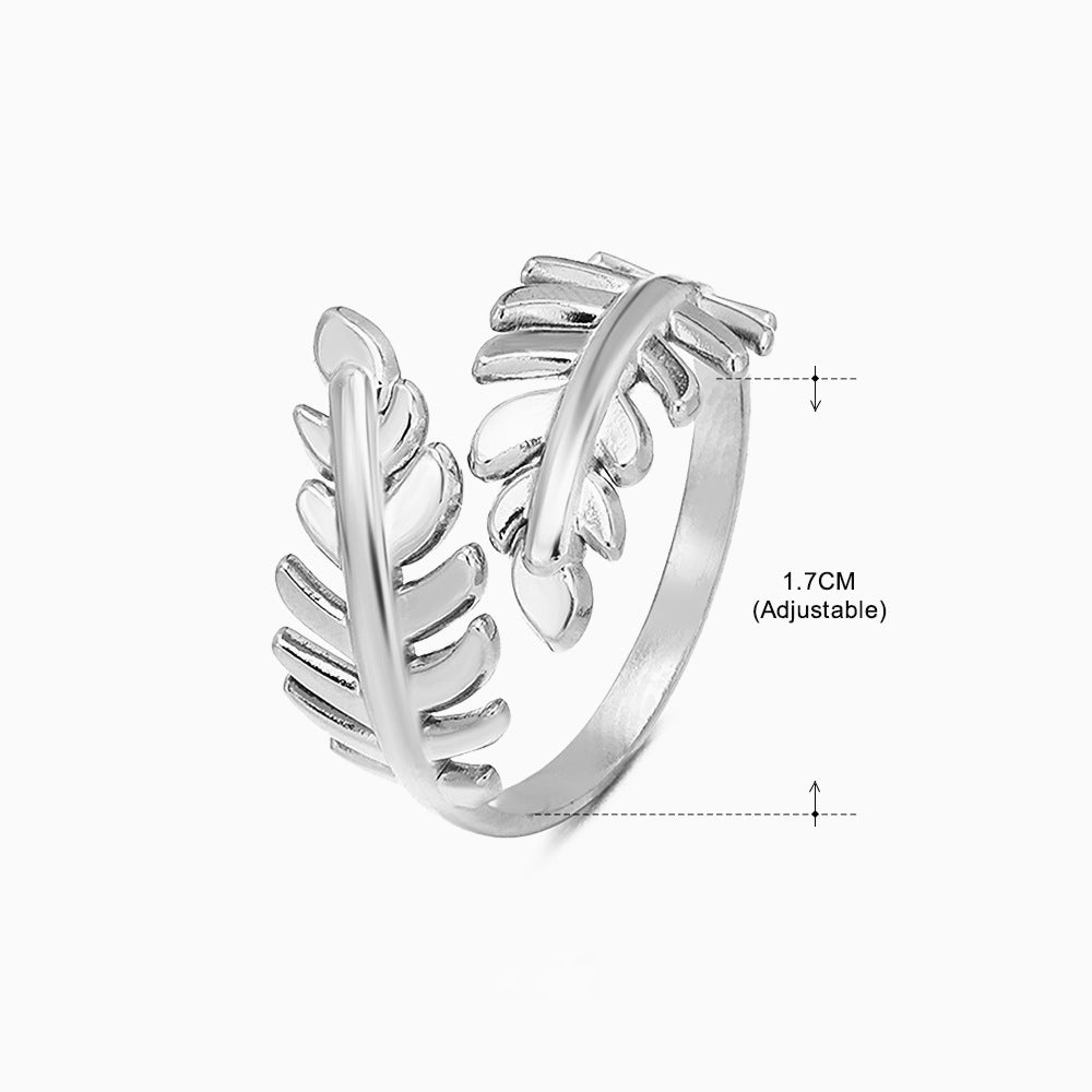 The Laurel Ring