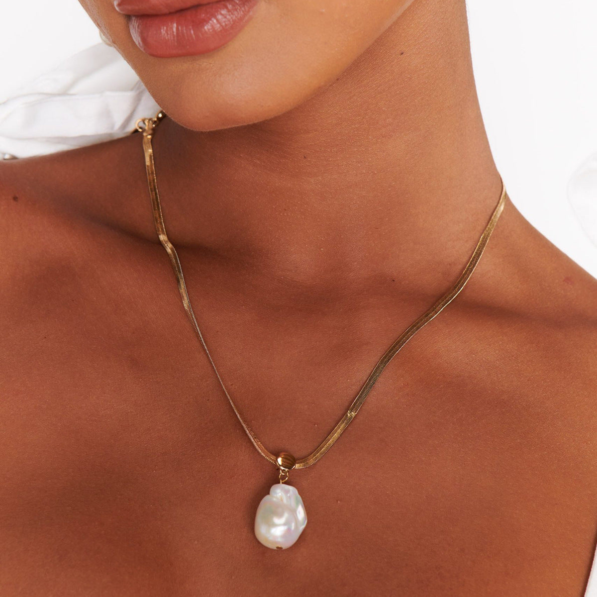 The Baroque Pearl Necklace
