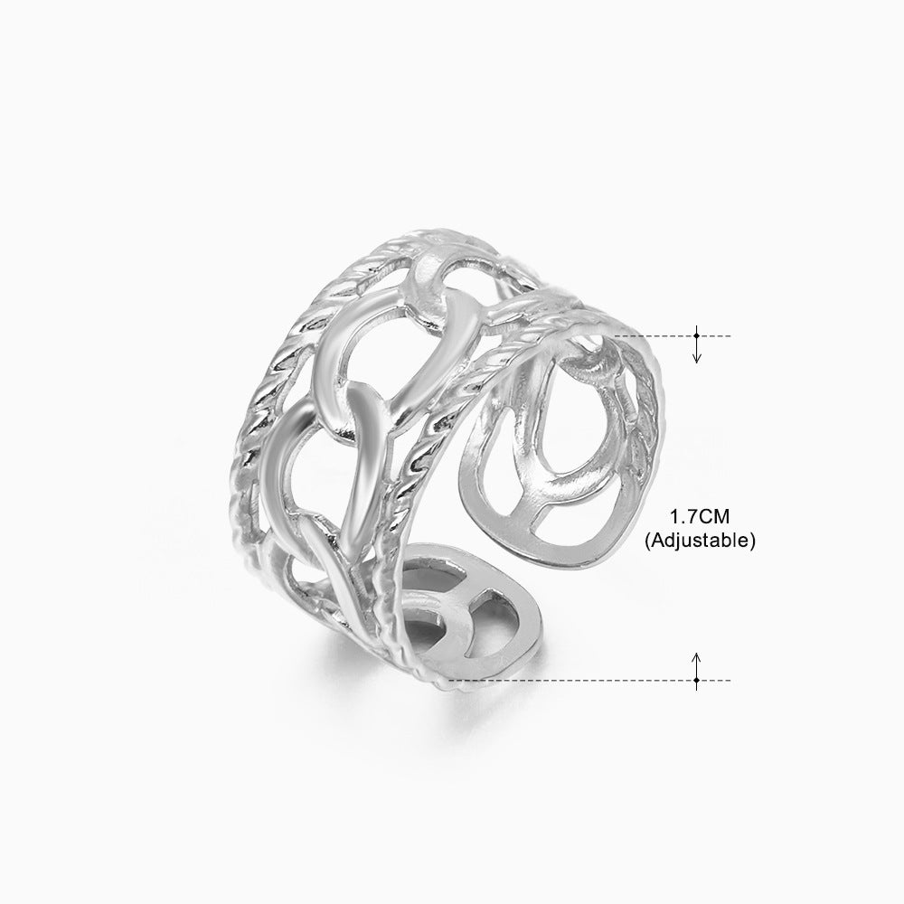 The Laurel Ring