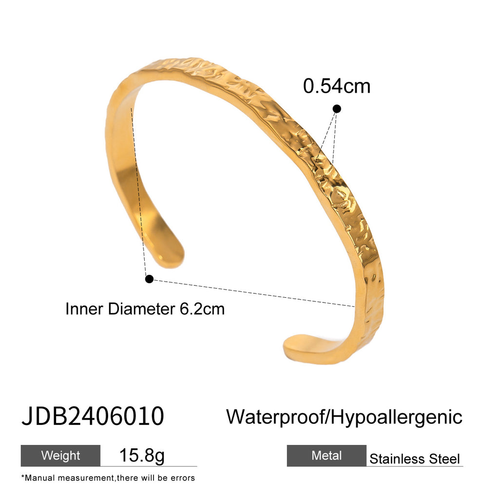 The Contour Cuff Bracelet