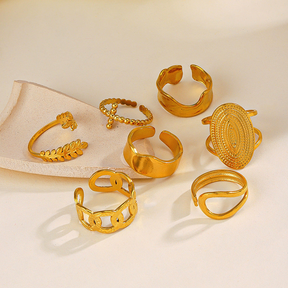 The Laurel Ring