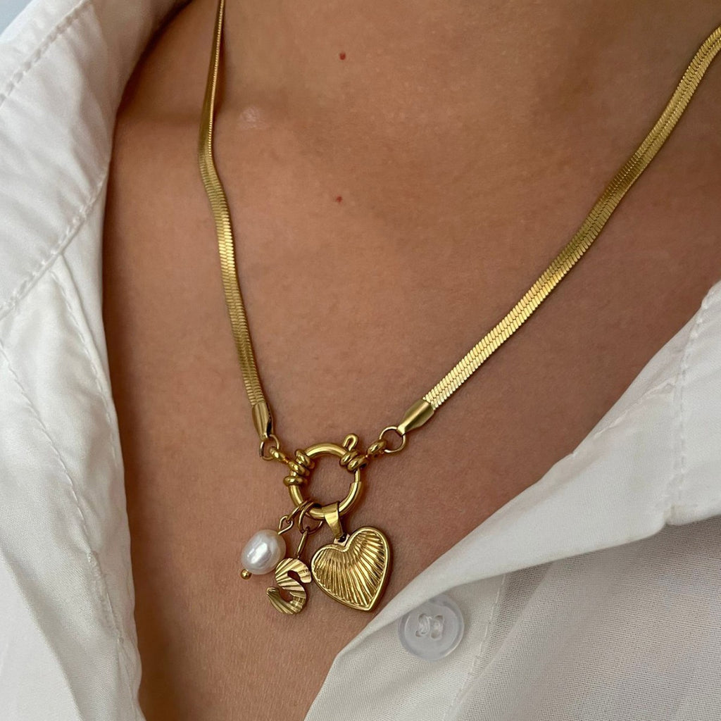 The Signature Pearl Necklace