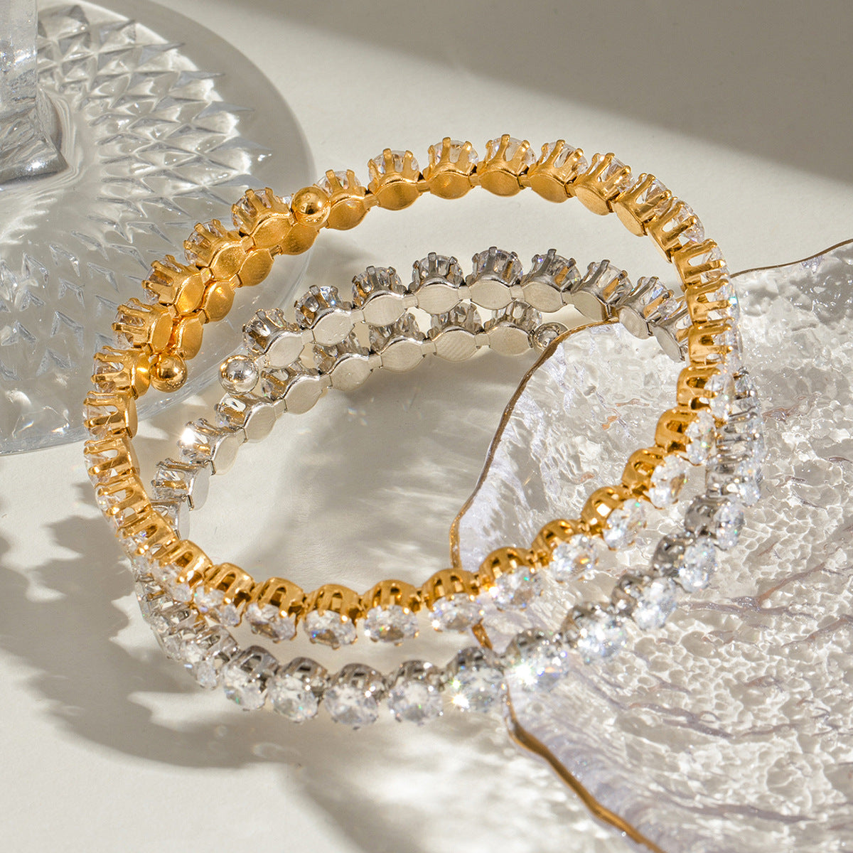 The Luma Bracelet