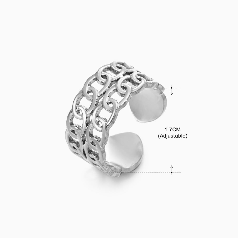 The Laurel Ring