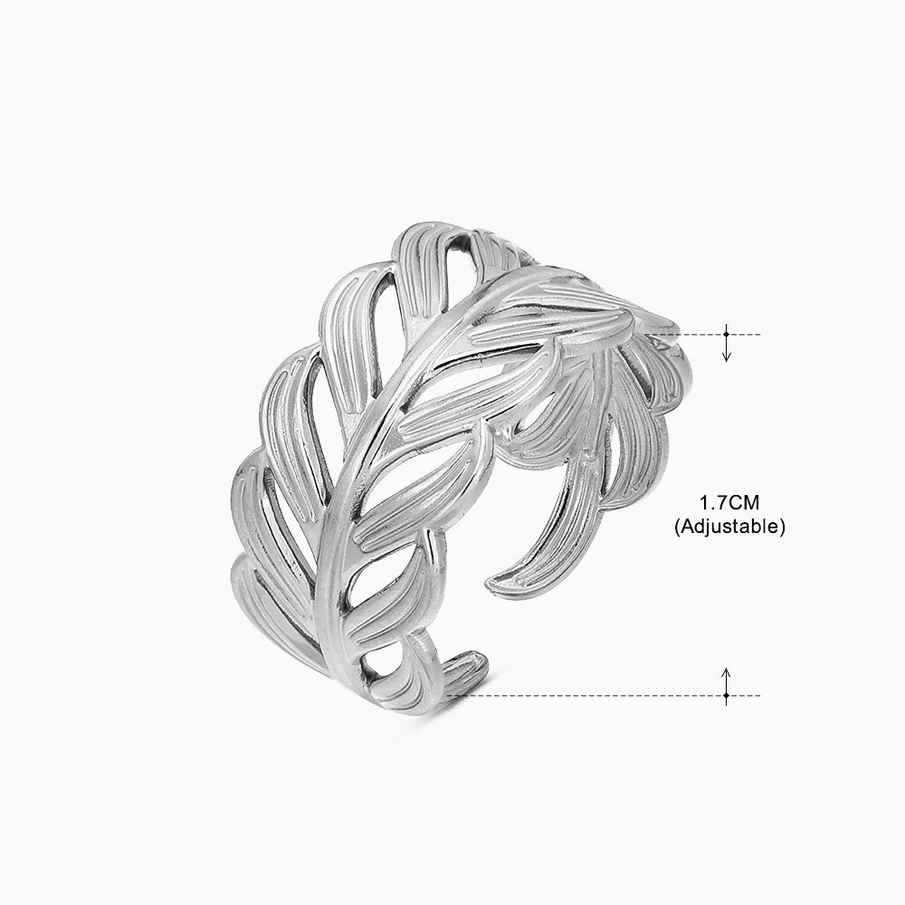 The Laurel Ring