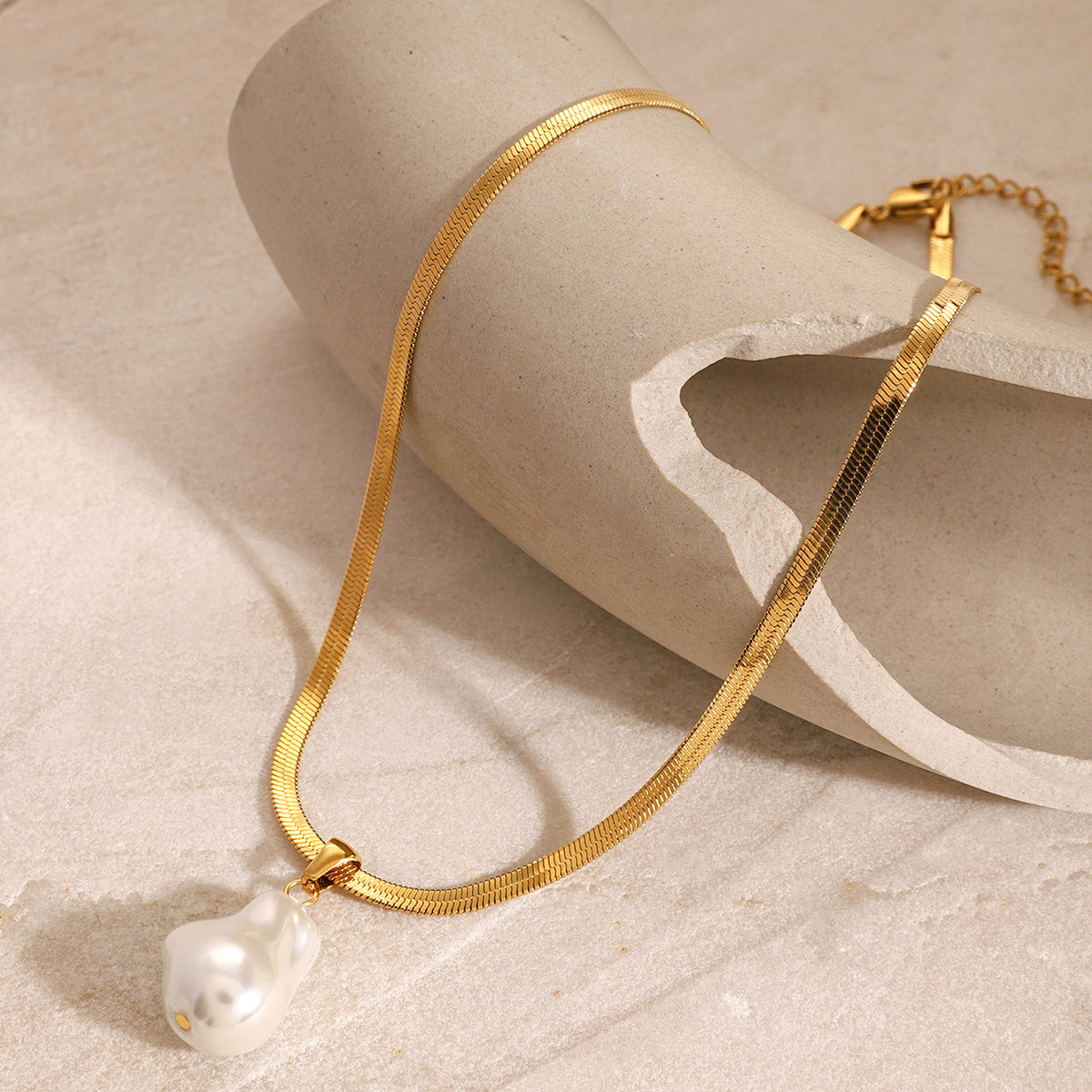 The Baroque Pearl Necklace