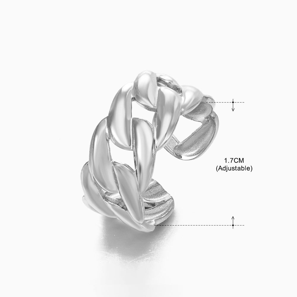 The Laurel Ring